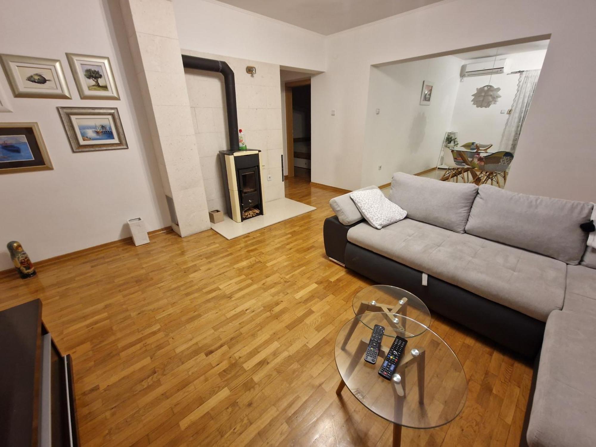 Lara Apartment Solin Extérieur photo
